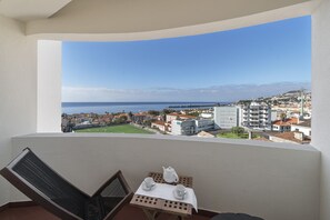 Property grounds - Alegria I, overlooking the bay of Funchal (Funchal)