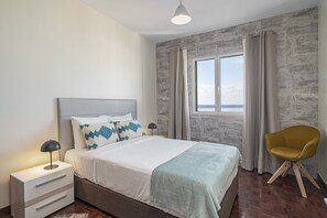 1 bedroom, iron/ironing board, WiFi, bed sheets - Alegria I, overlooking the bay of Funchal (Funchal)