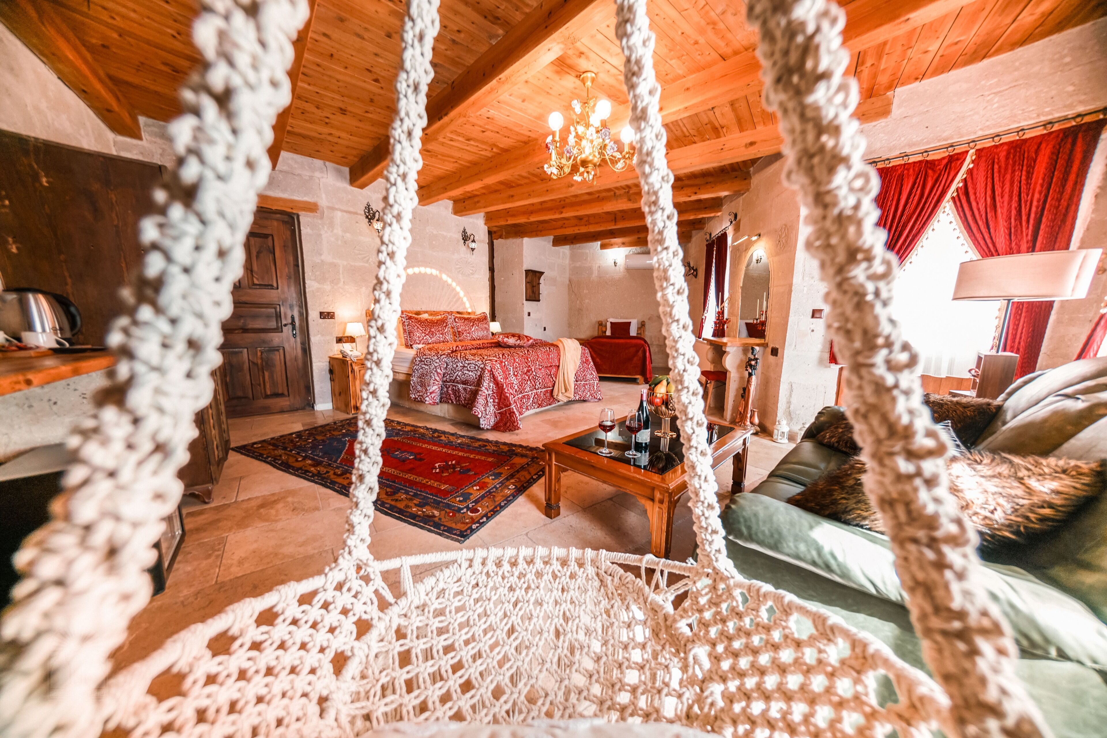 Photo - Zeus Cave Suites