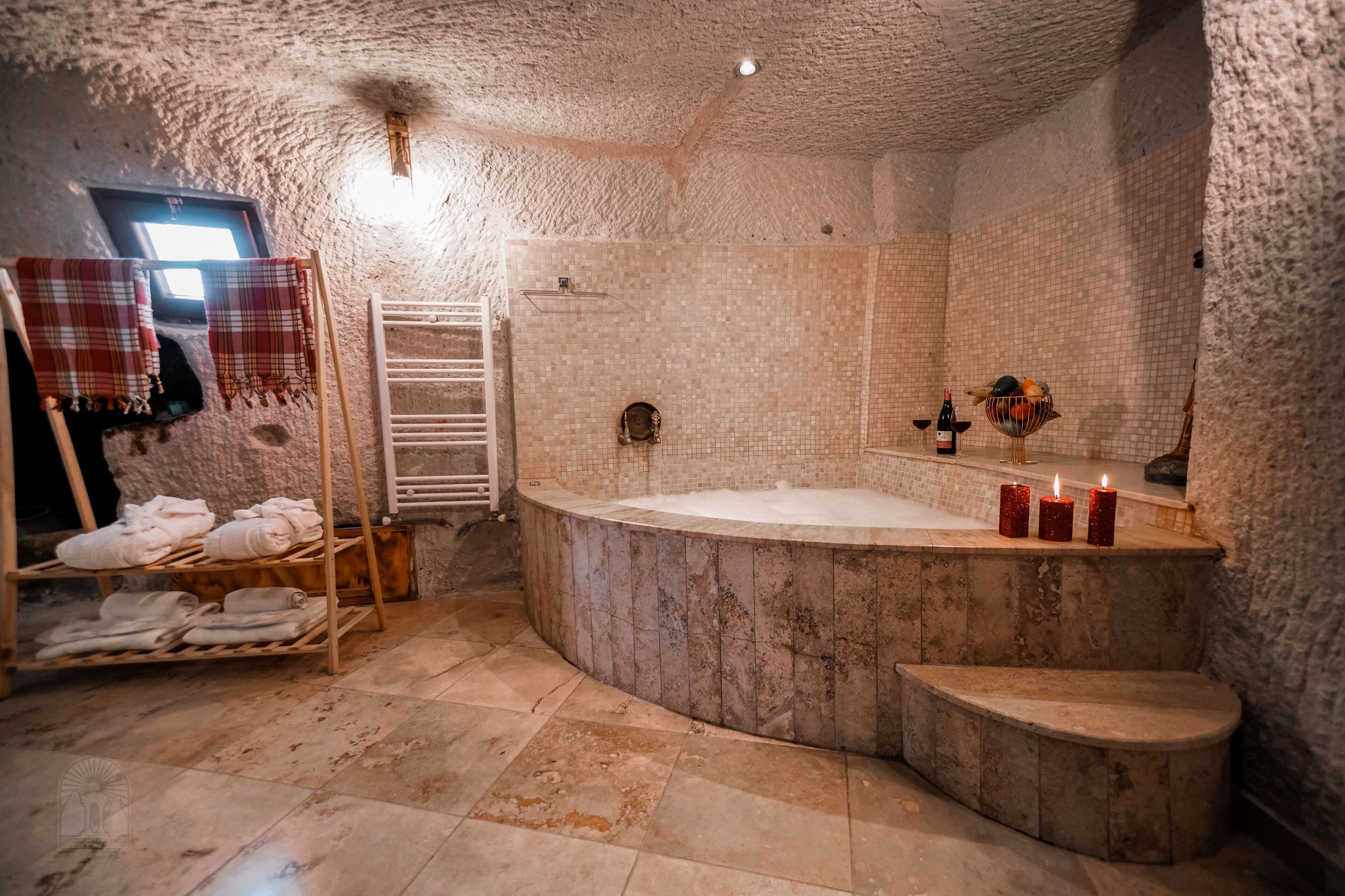 Photo - Zeus Cave Suites