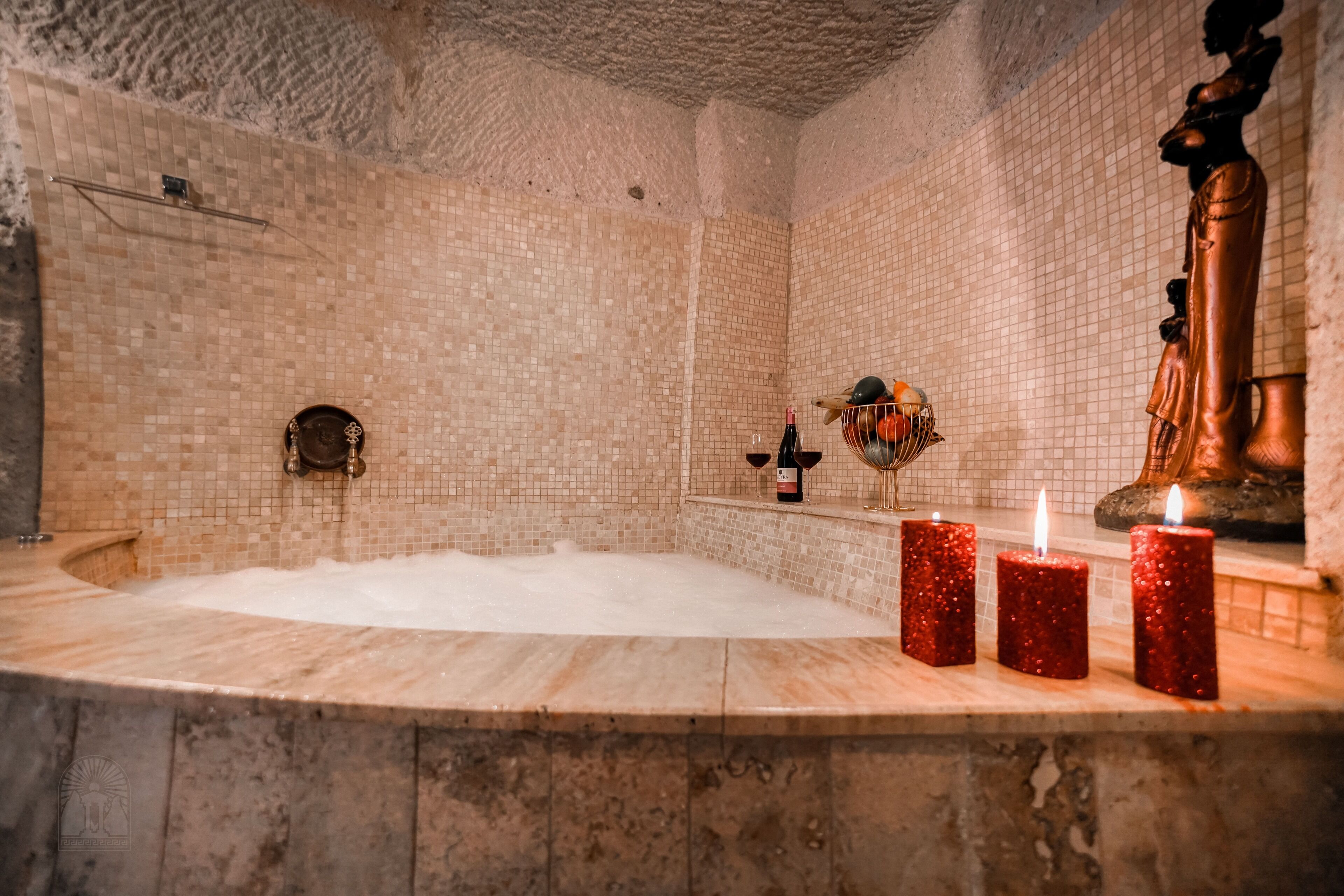 Photo - Zeus Cave Suites