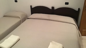 Room - Agriturismo Alle Roverelle (Viggianello)