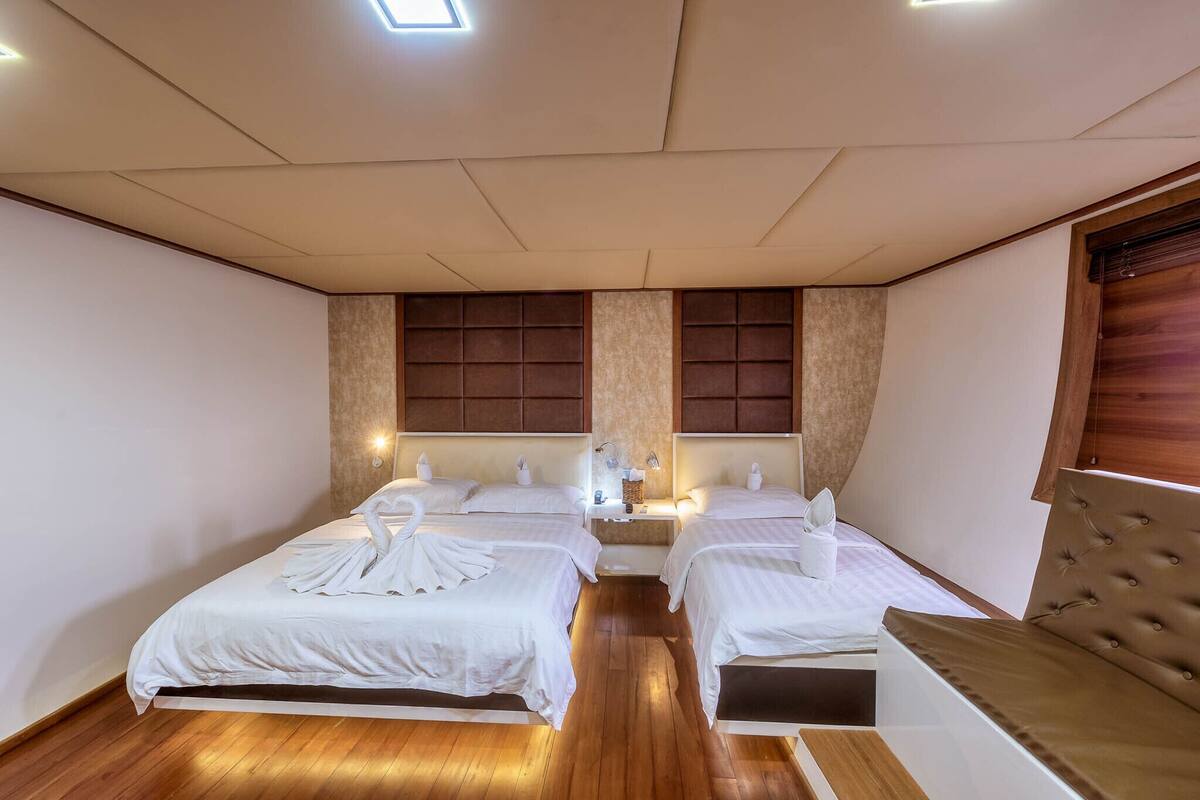 Standard Cabin, 6 Bedrooms, Partial Ocean View, Ground Floor