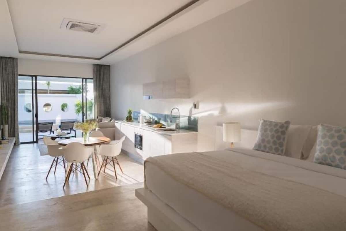 In-room safe, individually decorated, individually furnished