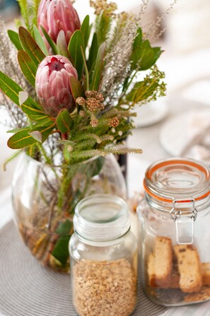 Daily full breakfast (ZAR 150 per person) - Charlotte House (Still Bay)