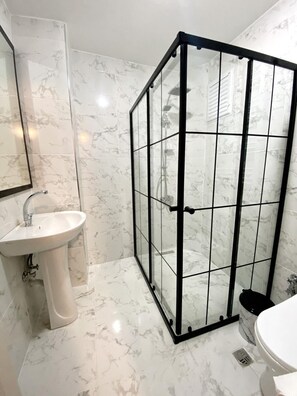 Bathroom - Otel 374 (Bolu)