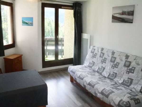 Interior - Cozy Studio for 4 in Les Orres Center, Direct Slope Access (Les Orres)