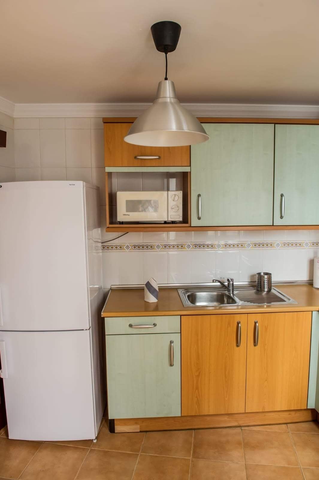 Apartament near the beach with pool and WIFI (E)