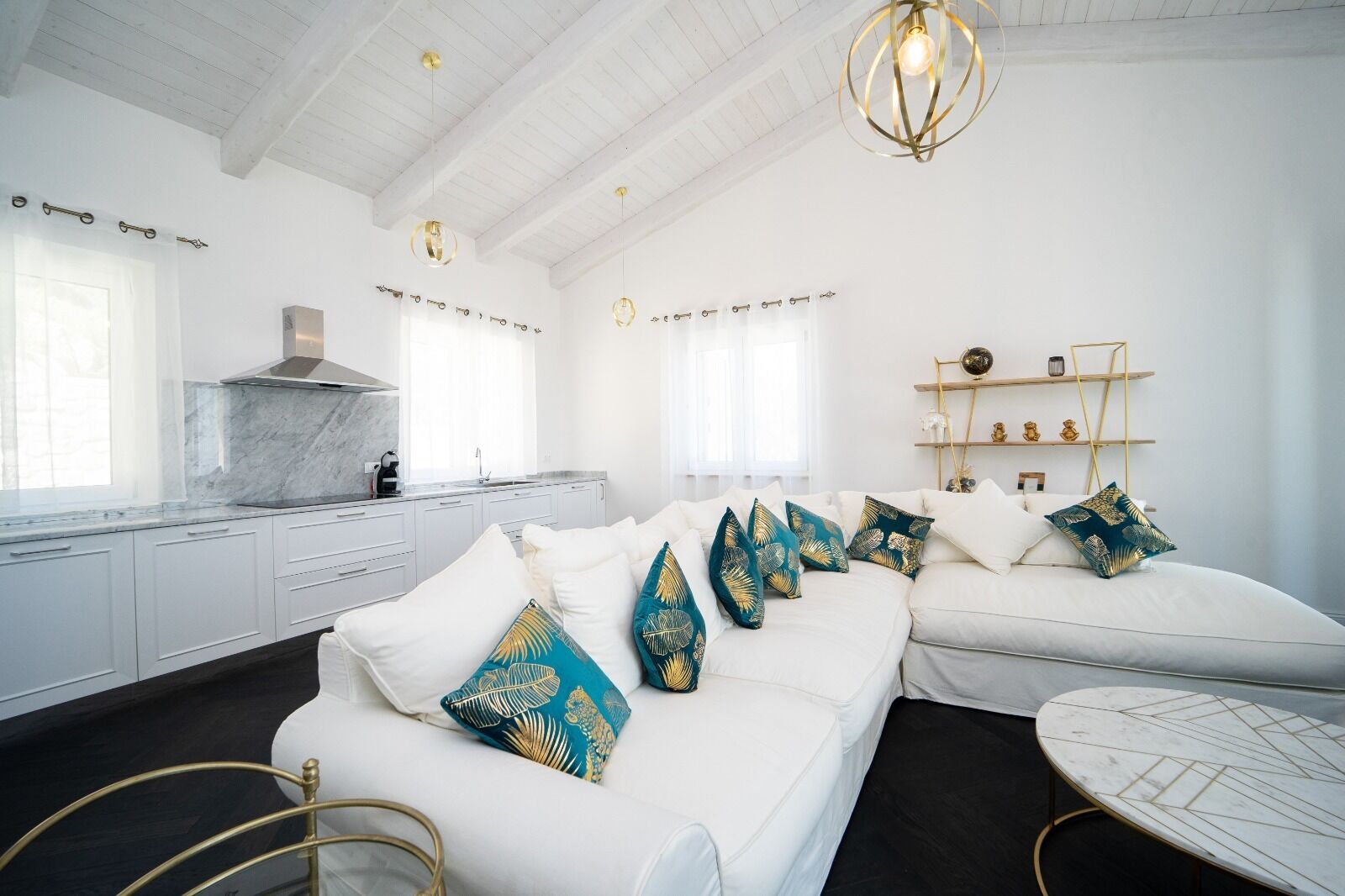 Pure privacy with incredible sea views