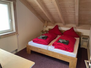 3 bedrooms, WiFi