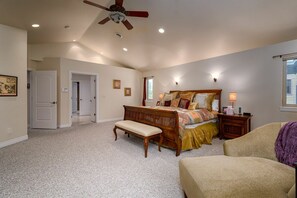 5 bedrooms, iron/ironing board, WiFi, bed sheets - Gorgeous Park City Home - 5 Bedroom! Private Hot Tub (Park City)