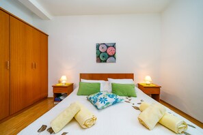 1 chambre, Wi-Fi gratuit, draps fournis