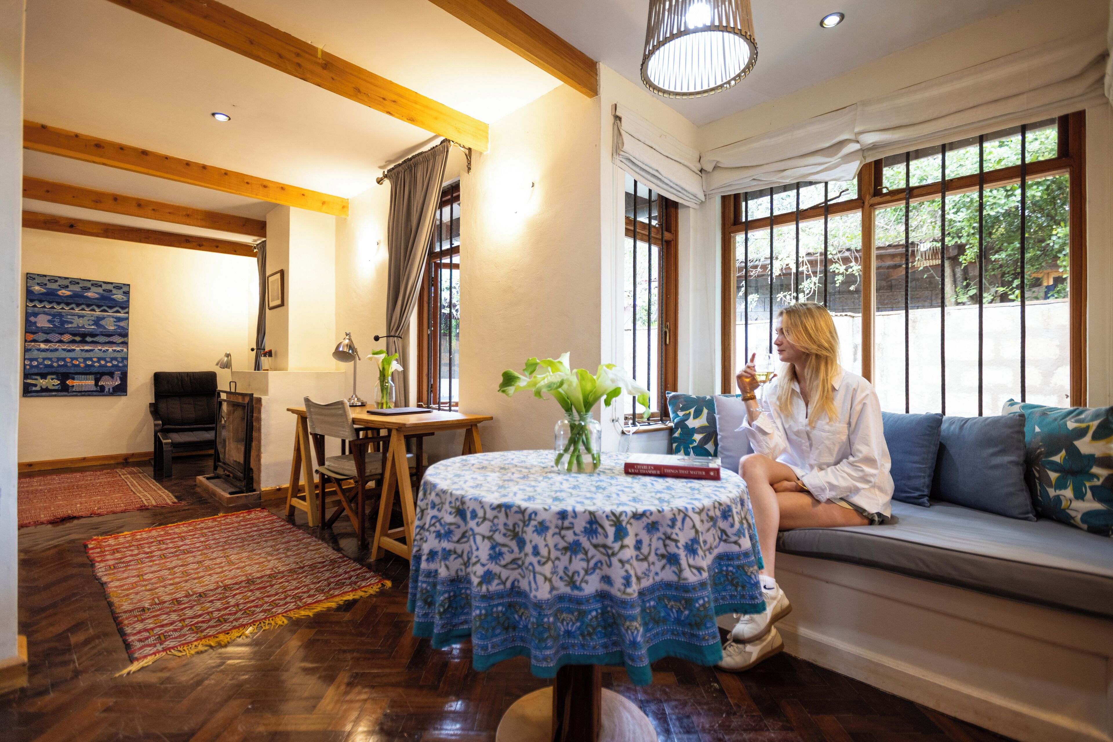 Cottage (Lavender) | Individually decorated, individually furnished, laptop workspace