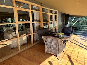 Tente romantique, 1 chambre, foyer | Terrasse/patio