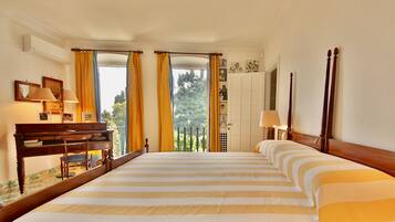 7 Schlafzimmer, Bügeleisen/Bügelbrett, kostenloses WLAN, Bettwäsche