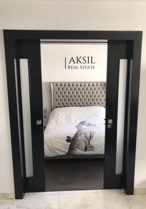 1 soverom, strykejern/-brett, reiseseng for barn og wi-fi