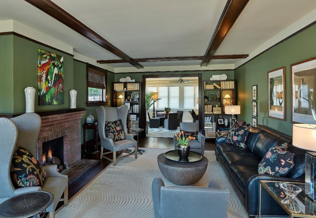 Sophisticated, award winning, in the middle of everything!