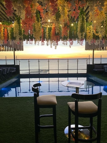 Terraza o patio. Sun Hotel