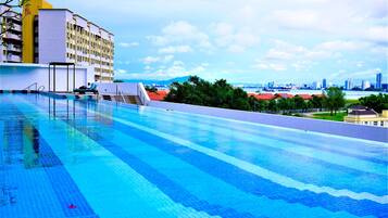 Piscina externa
