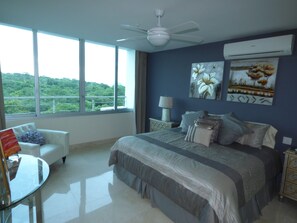 2 slaapkamers, een strijkplank/strijkijzer, wifi, beddengoed