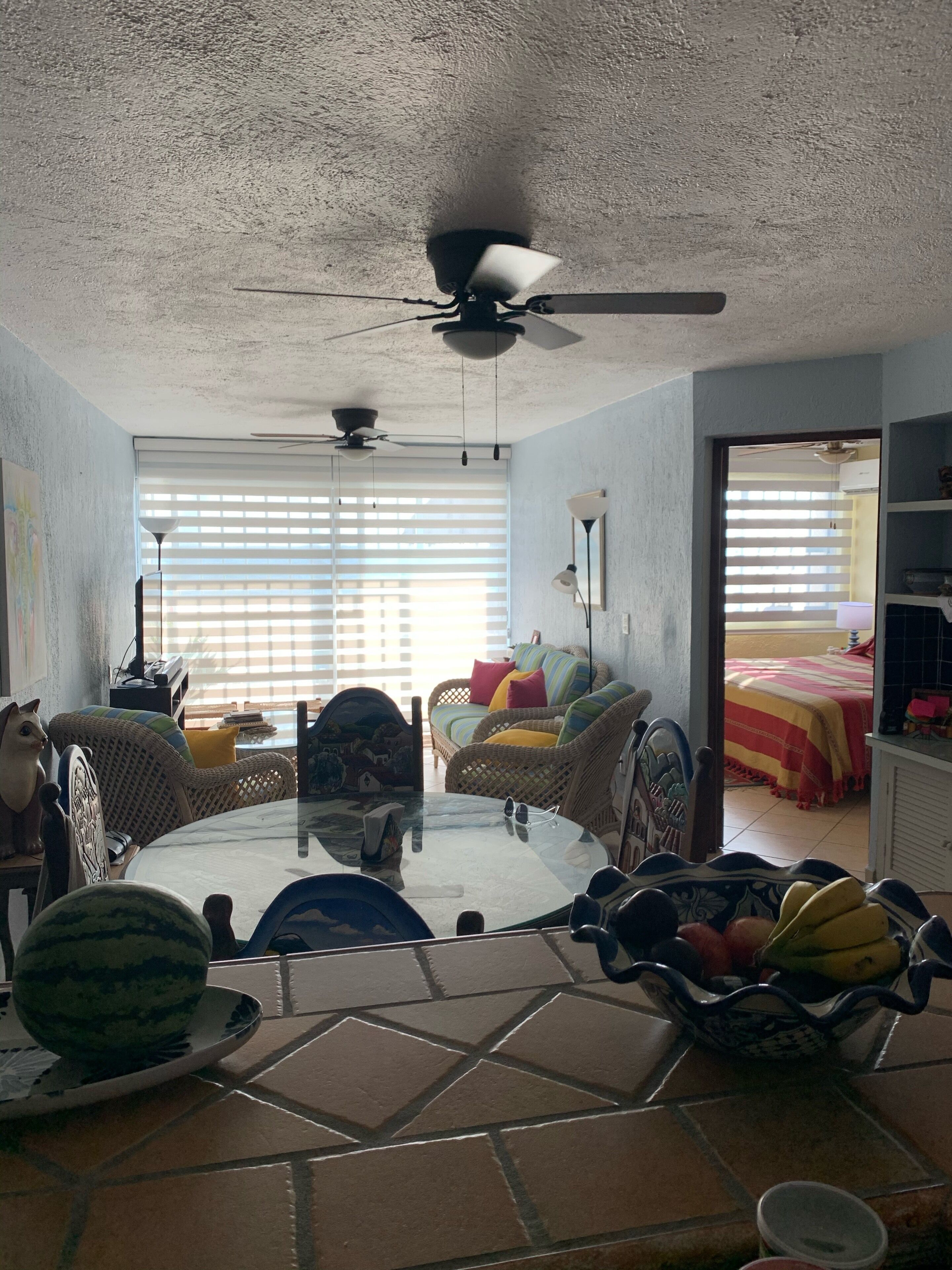 Beachfront 2bed/2bath Condo with Pool