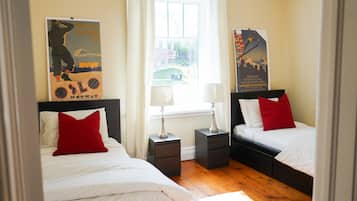 3 habitaciones, cuna de viaje, wifi gratis y ropa de cama