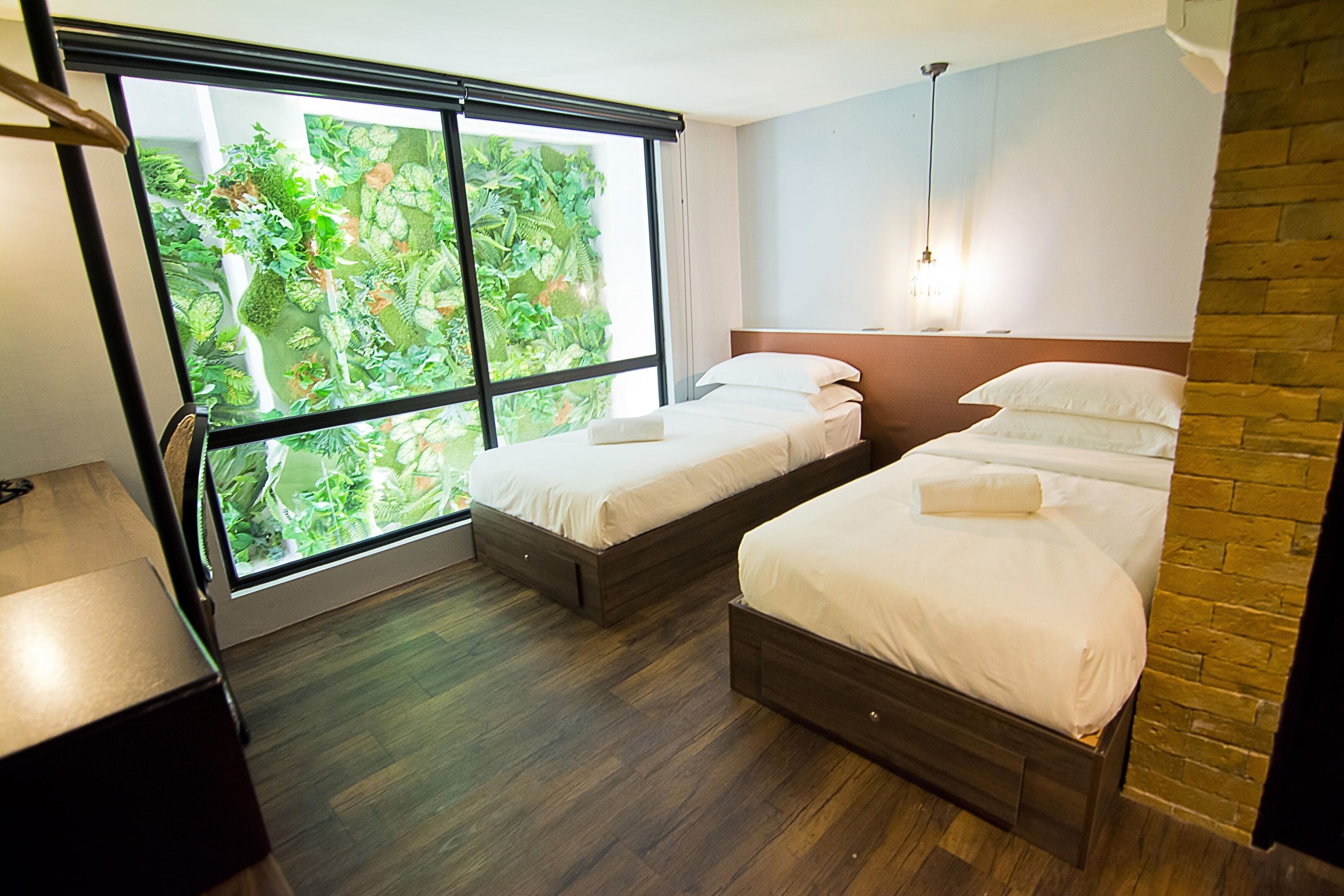 superior twin room | 1 bedroom, in-room safe, individually decorated, individually furnished