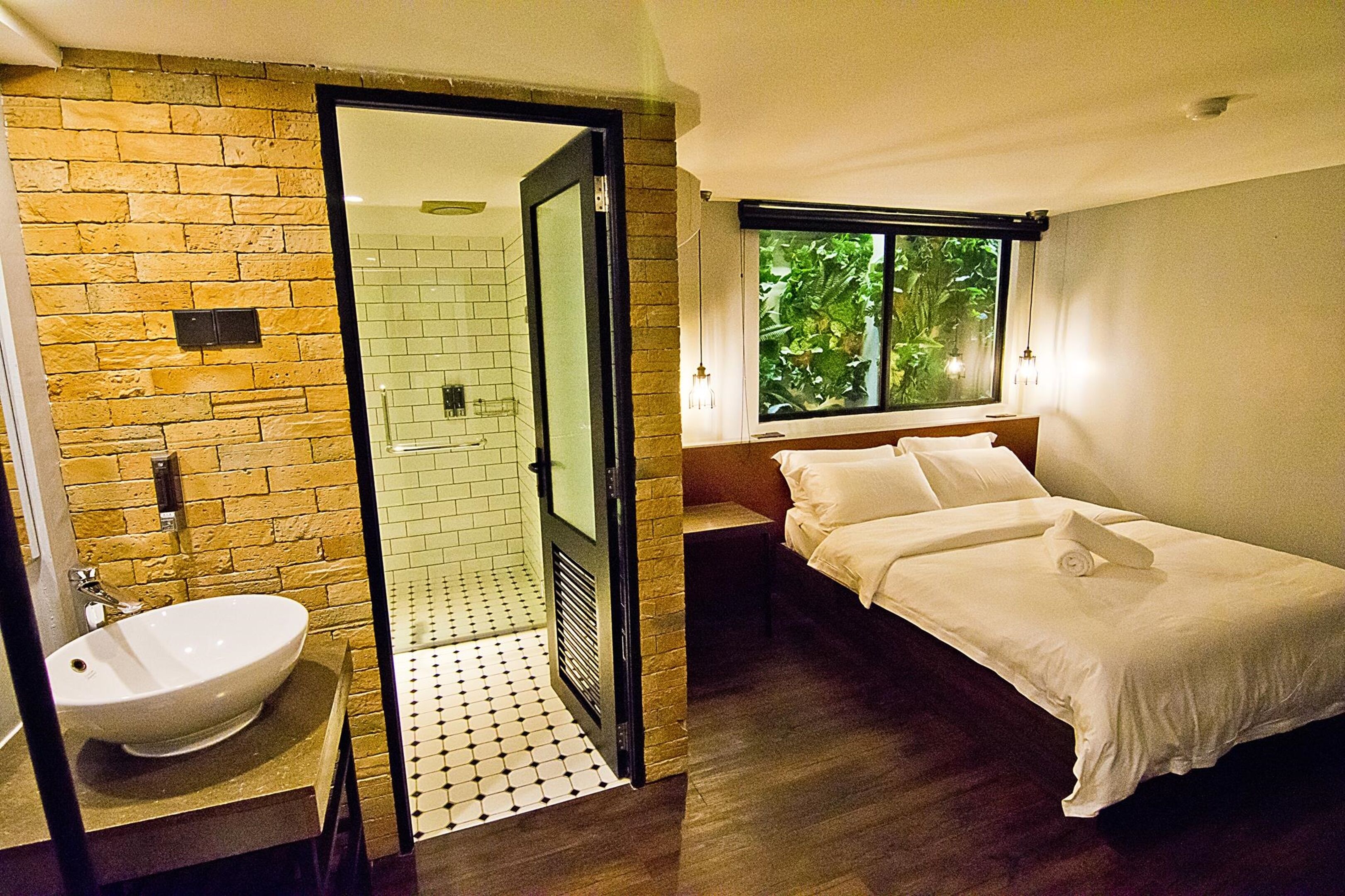 Habitación doble Deluxe | Caja de seguridad en la habitación y decoración personalizada 