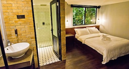 JonkeRED Heritage Hotel