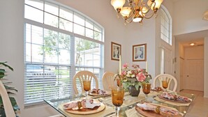 Interior - The Moorings 314827 (Davenport)