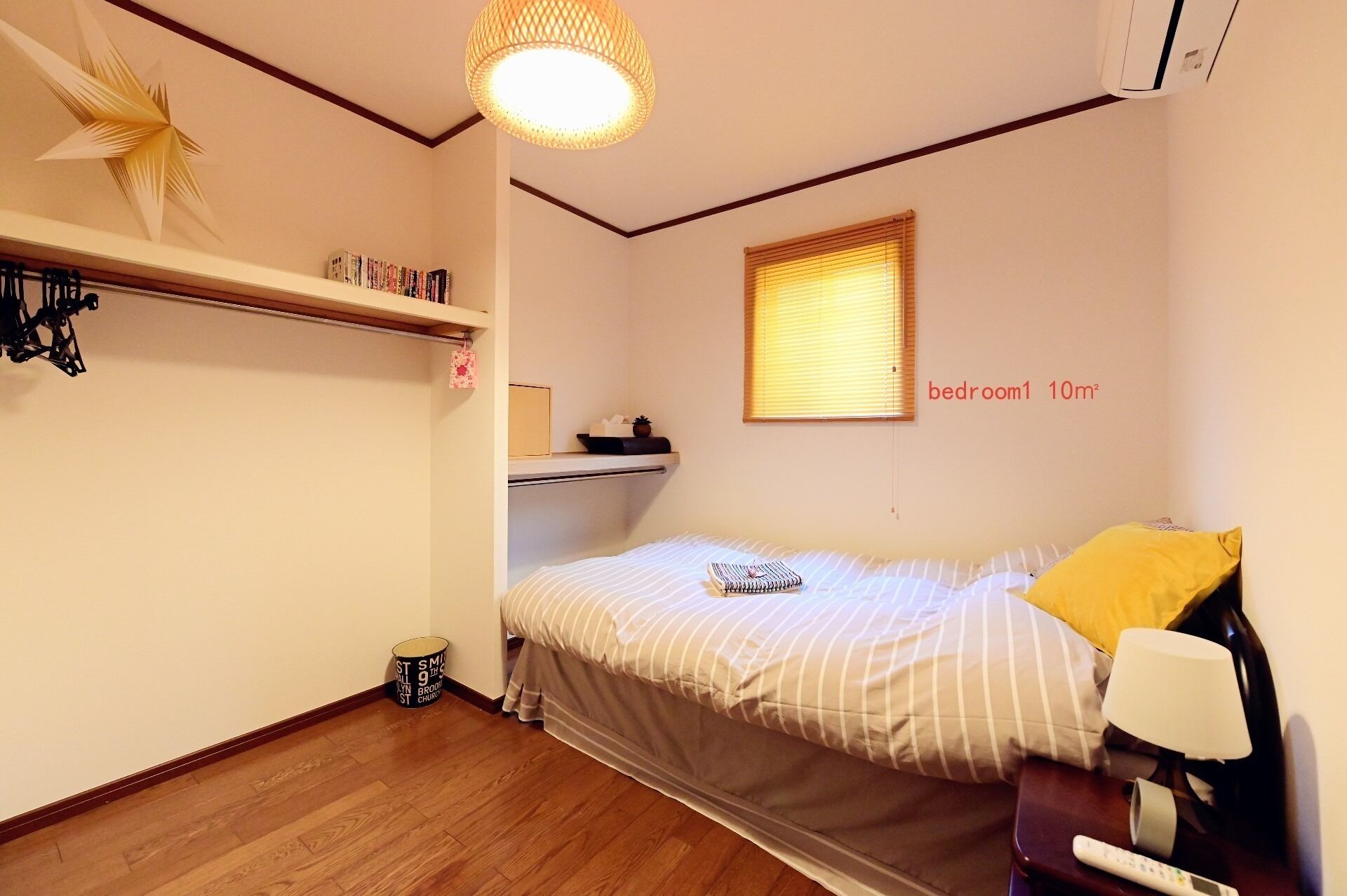 3 bedrooms, desk, iron/ironing board, free WiFi