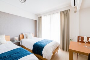 1 slaapkamer, een bureau, een strijkplank/strijkijzer, gratis wifi