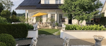 Exclusives Einfamilien Haus mit Garten und Sauna für 2 bis 6 Personen