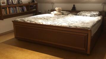 3 Schlafzimmer, Bügeleisen/Bügelbrett, WLAN, Bettwäsche