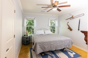 2 Schlafzimmer, Schreibtisch, Bügeleisen/Bügelbrett, kostenloses WLAN