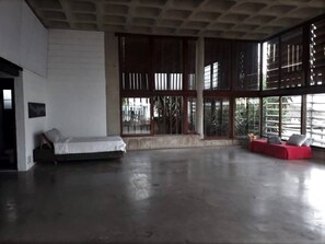 Interior - Sustainable cube house (Rio de Janeiro)