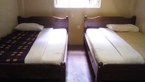 Ảnh chưa phân loại, 3 trong số 11 ảnh, nút