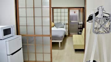 1 bedroom, desk, iron/ironing board, free WiFi