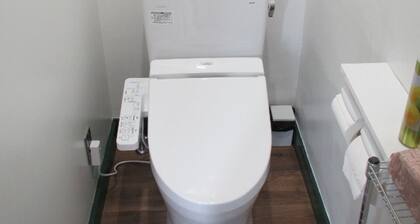 Rent an entire US military house Close to Uminonakamichi Seaside Park and Marine World - Breedy House Nishitozaki U Building / Fukuoka Fukuoka
