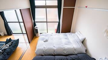 1 habitación, escritorio, tabla de planchar con plancha y wifi gratis