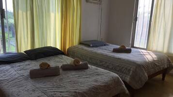 2 Schlafzimmer, Bügeleisen/Bügelbrett, kostenloses WLAN