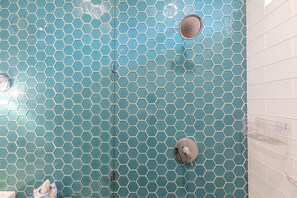 Shower, rainfall showerhead, hair dryer, heated floors - Oceanfront Home, Lighthouse, Beach Access, Amazing Sunsets, (Coos Bay)