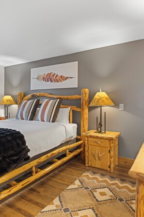 3 bedrooms, iron/ironing board, WiFi, bed sheets - Outpost: Nez Perce D4 - Hot Tub Access (Teton Village)