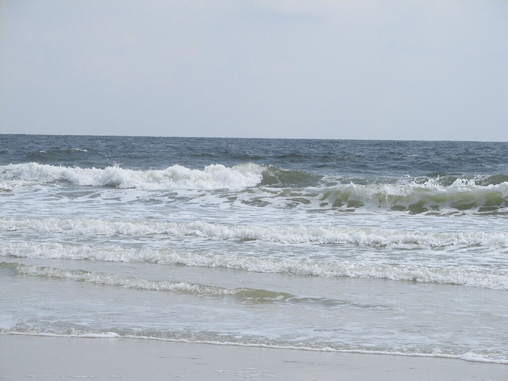 Beach nearby, sun loungers
