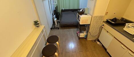 1 slaapkamer, een bureau, een strijkplank/strijkijzer, gratis wifi