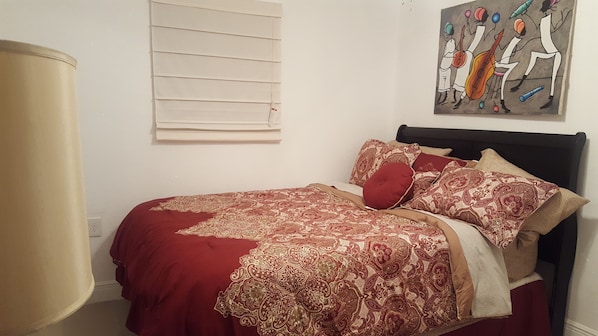 1 bedroom, iron/ironing board, free WiFi, bed sheets