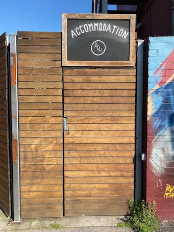 Entrada de la propiedad