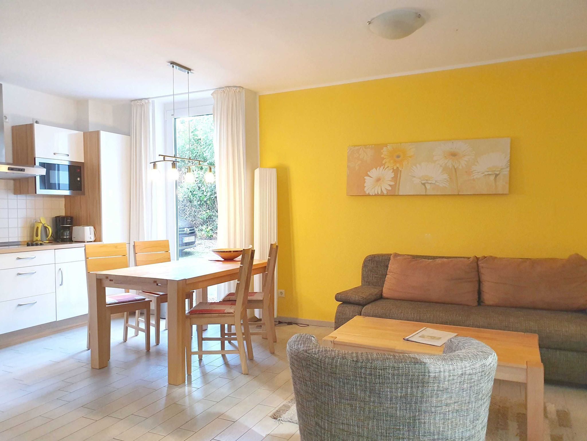 04: 46m², 2-room, 3 pers. + Toddler, Sitzmögl. outside - house Ischia