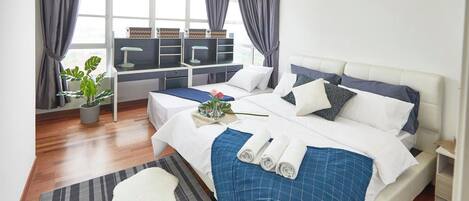 3 Schlafzimmer, Bügeleisen/Bügelbrett, Internetzugang, Bettwäsche