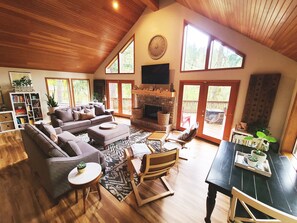 Smart TV, chimenea, videojuegos y Netflix 